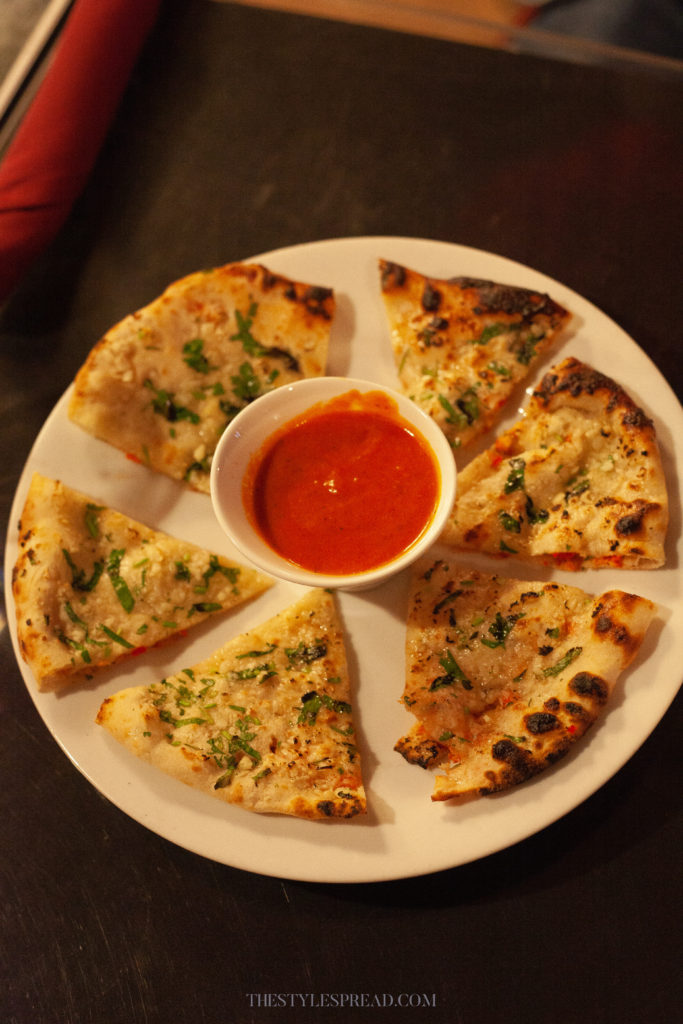 garlic naan and tikka masala