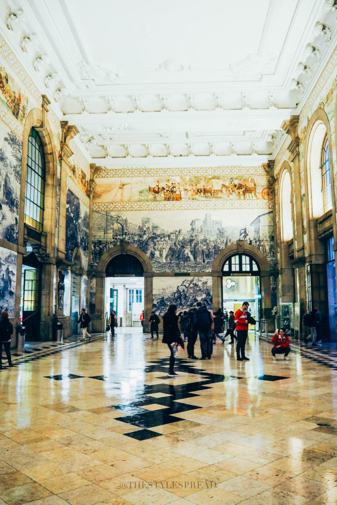 Sao Bento station